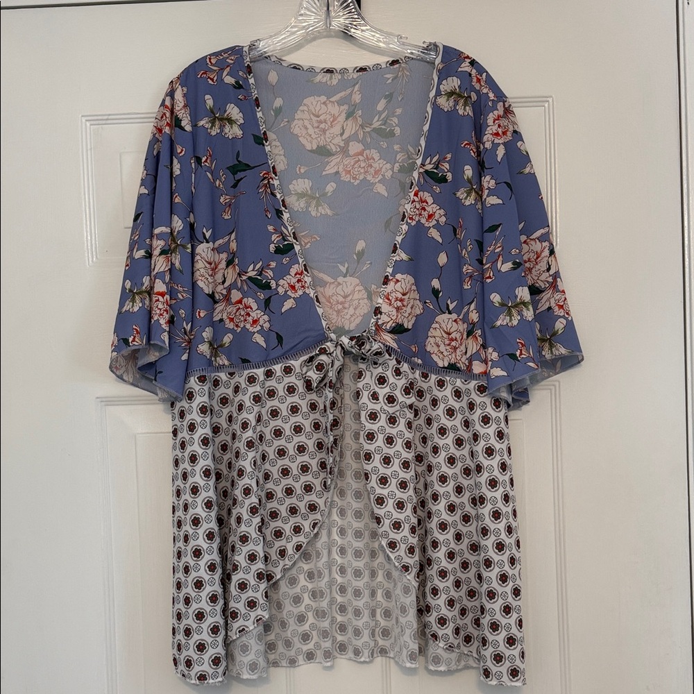Floral Tie-Front Women's Top in Periwinkle Blue XL NEW